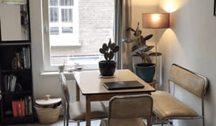 Gemeubileerd appartement met balkon en wasmachine