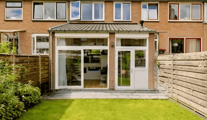 Grote eengezinswoning met tuin en tijdelijke huur
