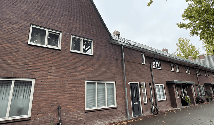 Huis | 120m² | €1850,-