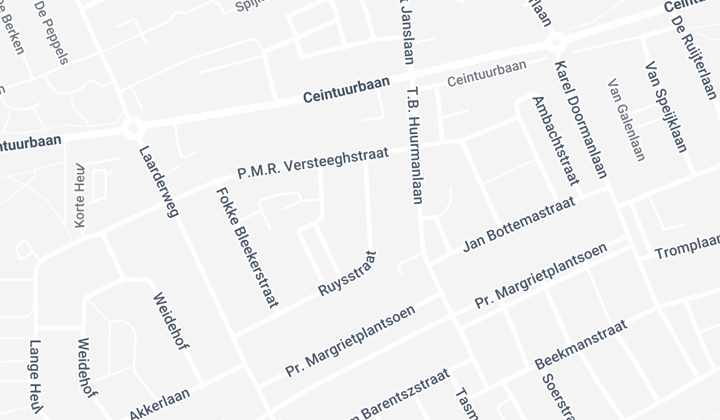 Middenwoning met drie slaapkamers en vrij uitzicht
