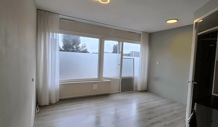 Kamer | 19m² | Hogerhorst | €643,-