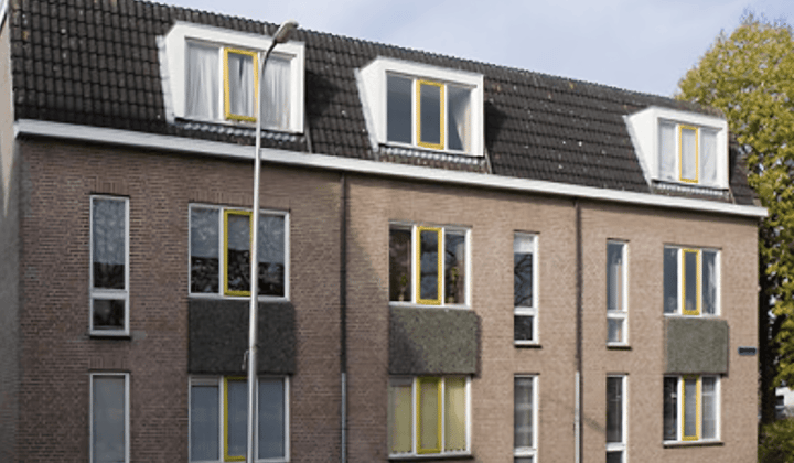 Appartement met Balkon en 1 Slaapkamer