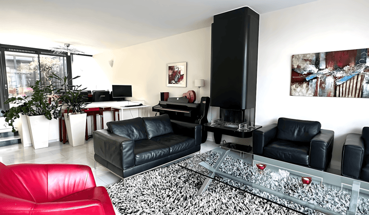 Huis | 180m² | Schoorlaan | €3700,-