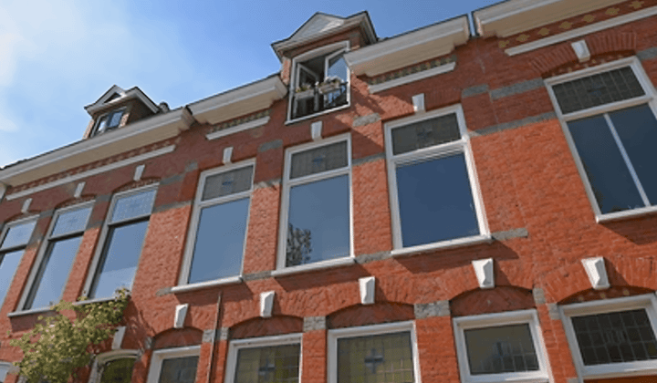 Gestoffeerde studio met slaapvide