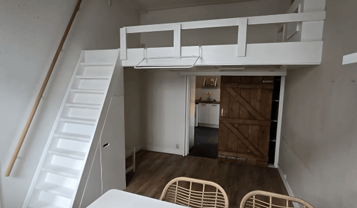 Gemeubileerd appartement met 2 slaapkamers en gedeelde voorzieningen