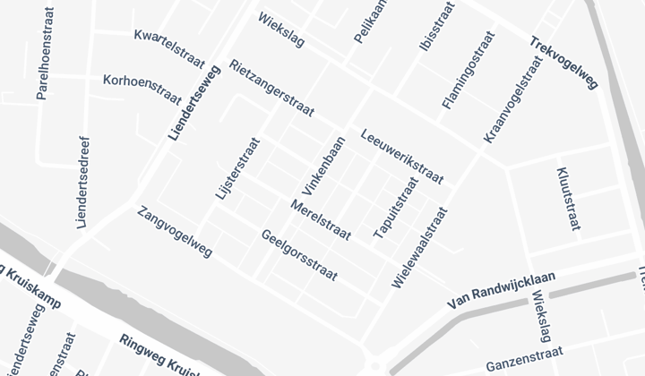 Tussenwoning met tuin en parkeermogelijkheid