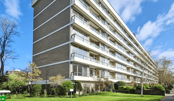 Licht en riant appartement in Den Haag