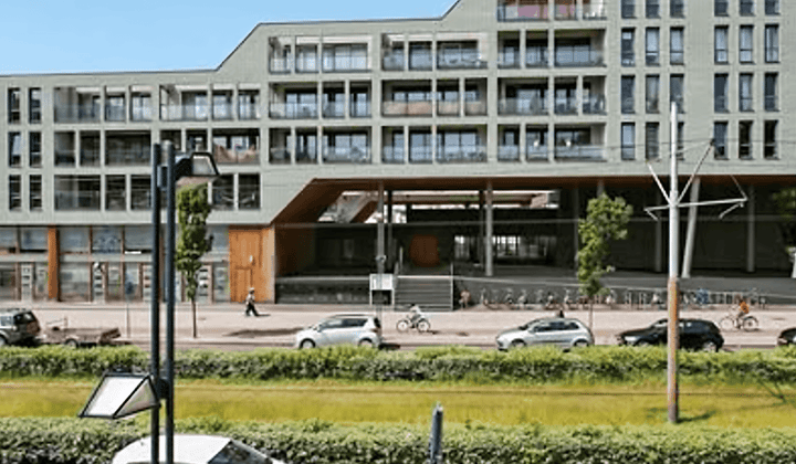 Huis | 90m² | €2785,-