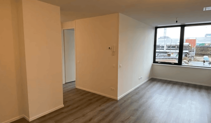 Kamer | m² | €1550,-