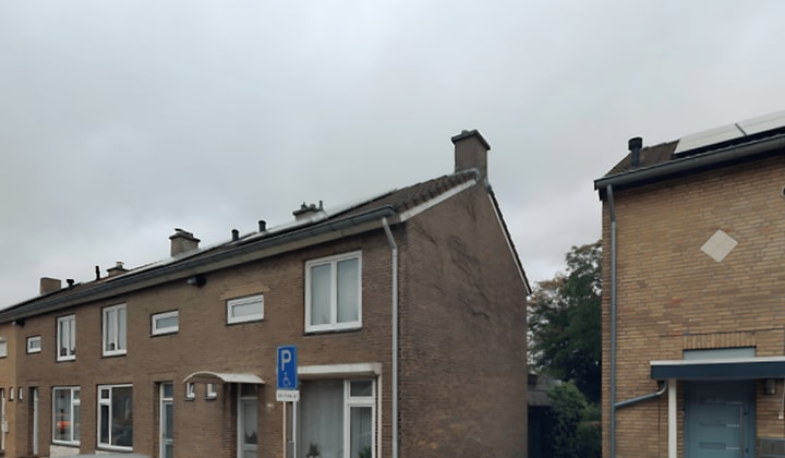 Huis | 69m² | €713,-
