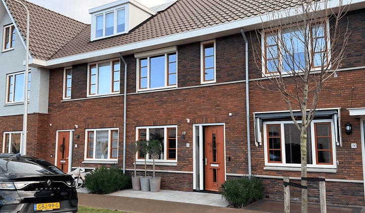 Huis | 123m² | €2450,-
