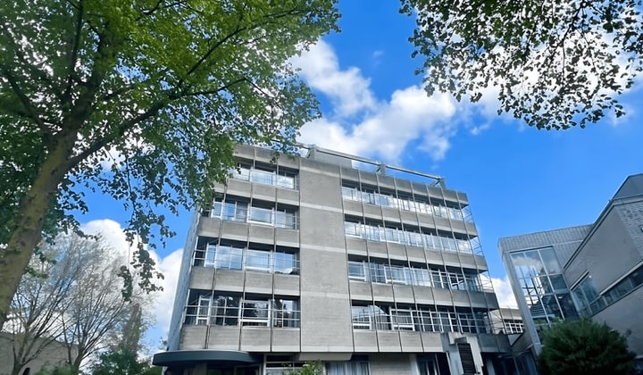 Studio | 21m² | Burgemeester Drijbersingel | €678,-