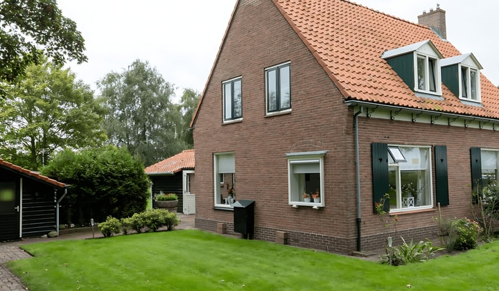 Huis | 73m² | Nieuwesluizerweg | €1000,-