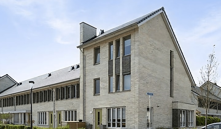 Huis | 118m² | €1309,-