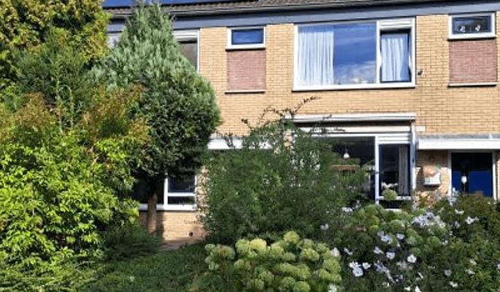 Huis | 105m² | €1250,-