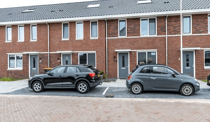 Huis | 113m² | €1223,-