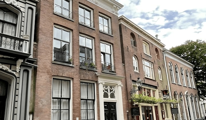 Studio | 40m² | Polstraat | €1062,-