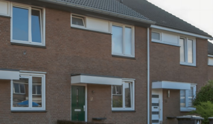 Huis | 100m² | Caumerstraat | €932,-