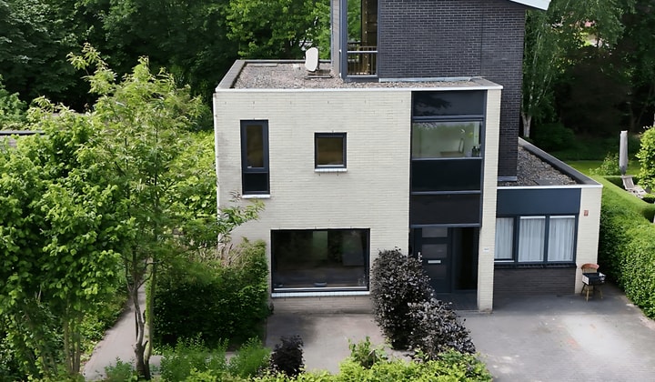 Huis | 159m² | Hollandse Hout | €2950,-