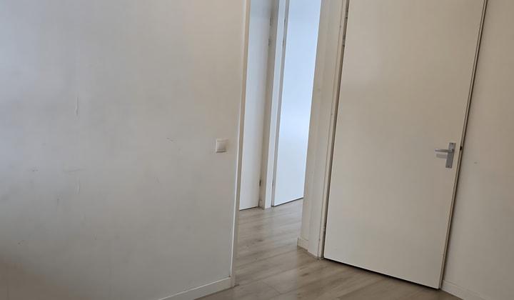 Studio | 22m² | Odeonstraat | €1600,-
