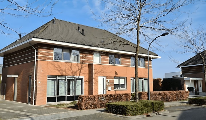 Huis | 120m² | €1250,-