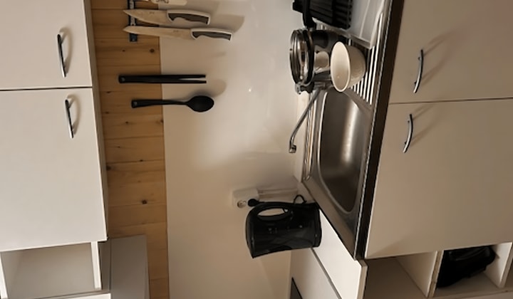 Kamer | 92m² | €975,-