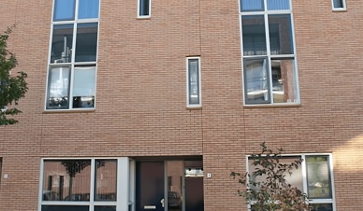 Huis | 132m² | €1228,-
