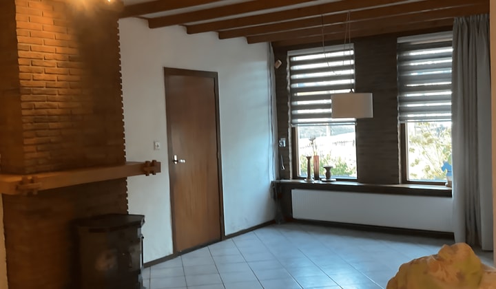 Anti-kraak | 384m² | €250,-