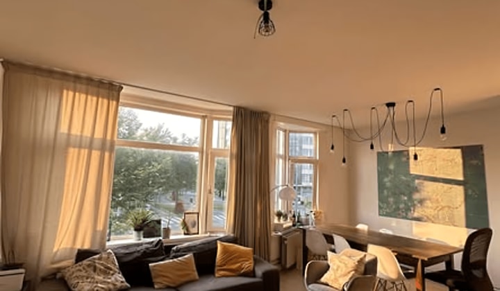 Kamer | m² | €575,-