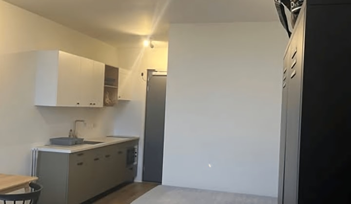 Studio | m² | €716,-