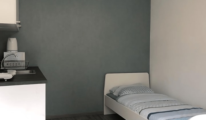 Studio | 12m² | Buitenwatersloot | €695,-