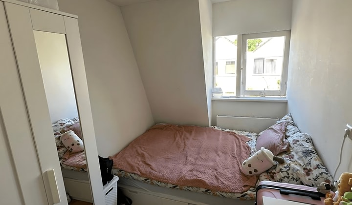 Kamer | 12m² | €800,-