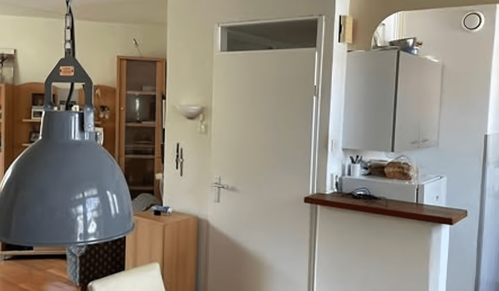 Huis | m² | €475,-