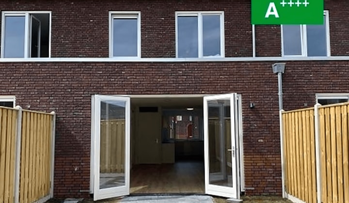 Huis | 139m² | €2195,-