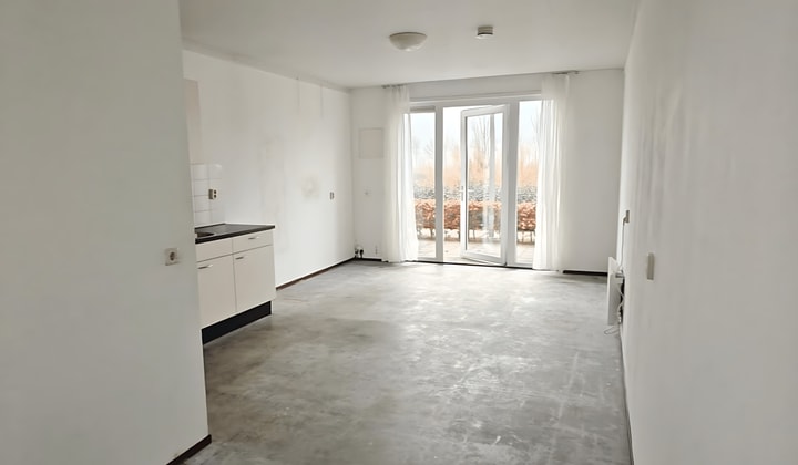 Huis | 28m² | €8888,-