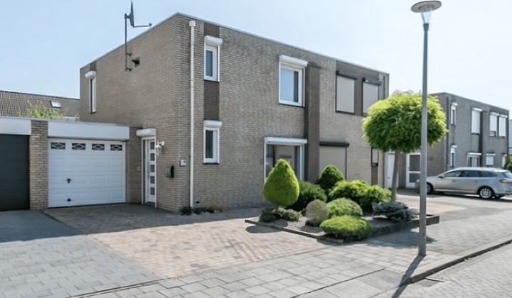 Huis | 110m² | Olof Palmestraat | €1250,-