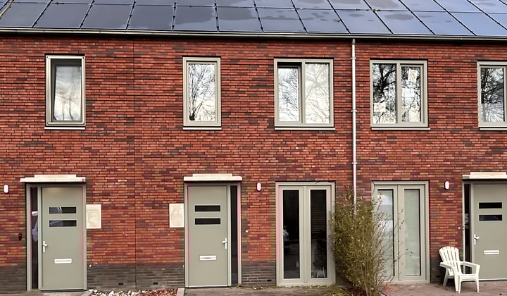 Huis | 108m² | €1225,-