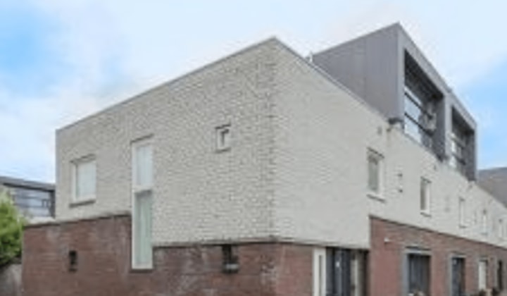 Huis | 99m² | €2250,-