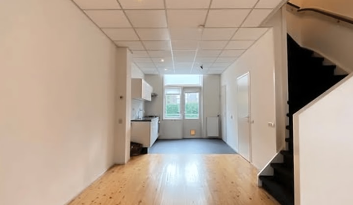 Huis | m² | €1109,-