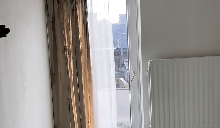 Kamer | 6m² | Jacob Roggeveenstraat | €340,-