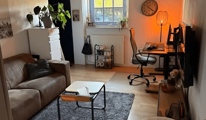 Studio | m² | €910,-