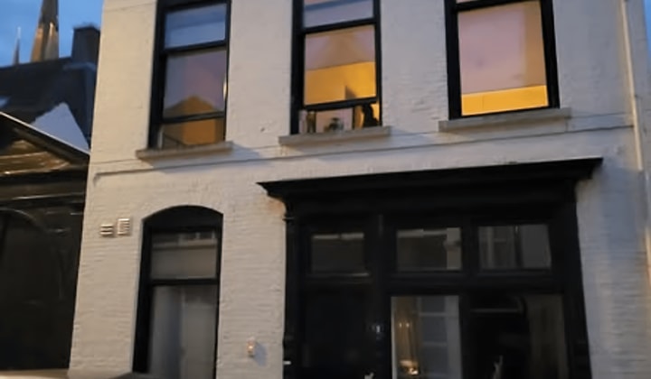 Studio | m² | €775,-