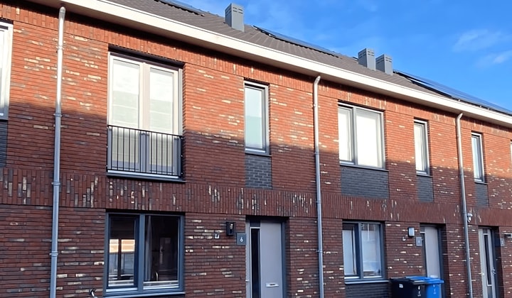 Huis | 123m² | €2650,-