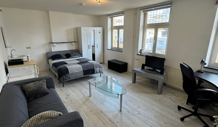 Kamer | 25m² | Leyenbroekerweg | €600,-