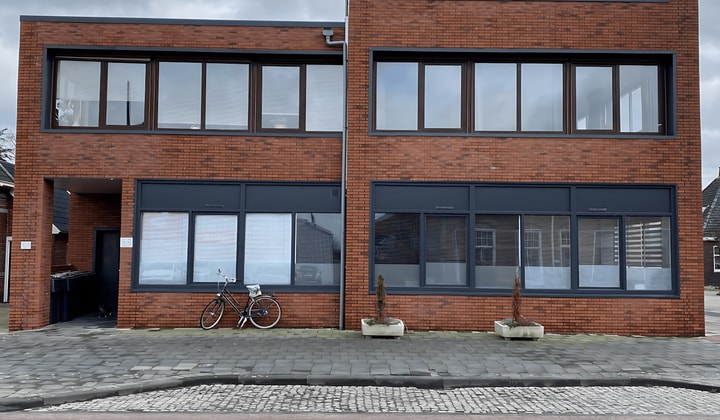 Appartement | 64m² | Stationsweg | €1225,-
