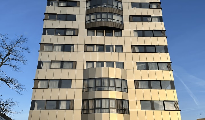 Studio | 39m² | €1370,-