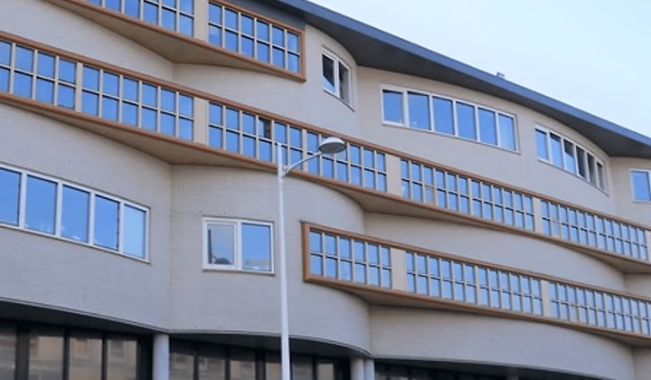 Huis | m² | €1675,-