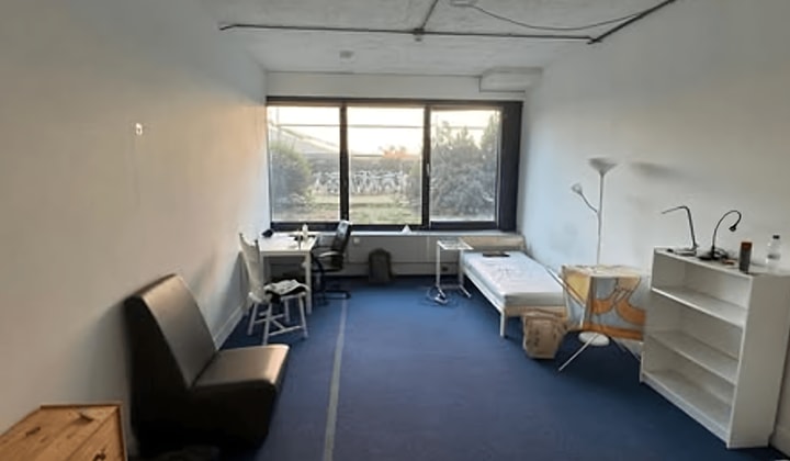 Kamer | 25m² | €800,-