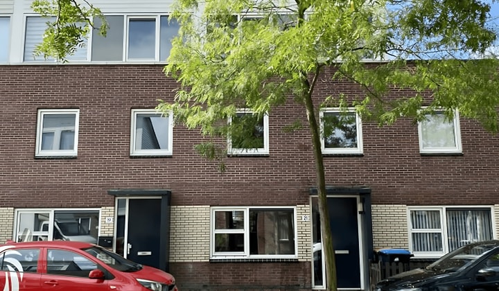 Kamer | 14m² | G.I. Brucestraat | €592,-