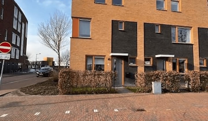 Huis | 110m² | €1400,-
